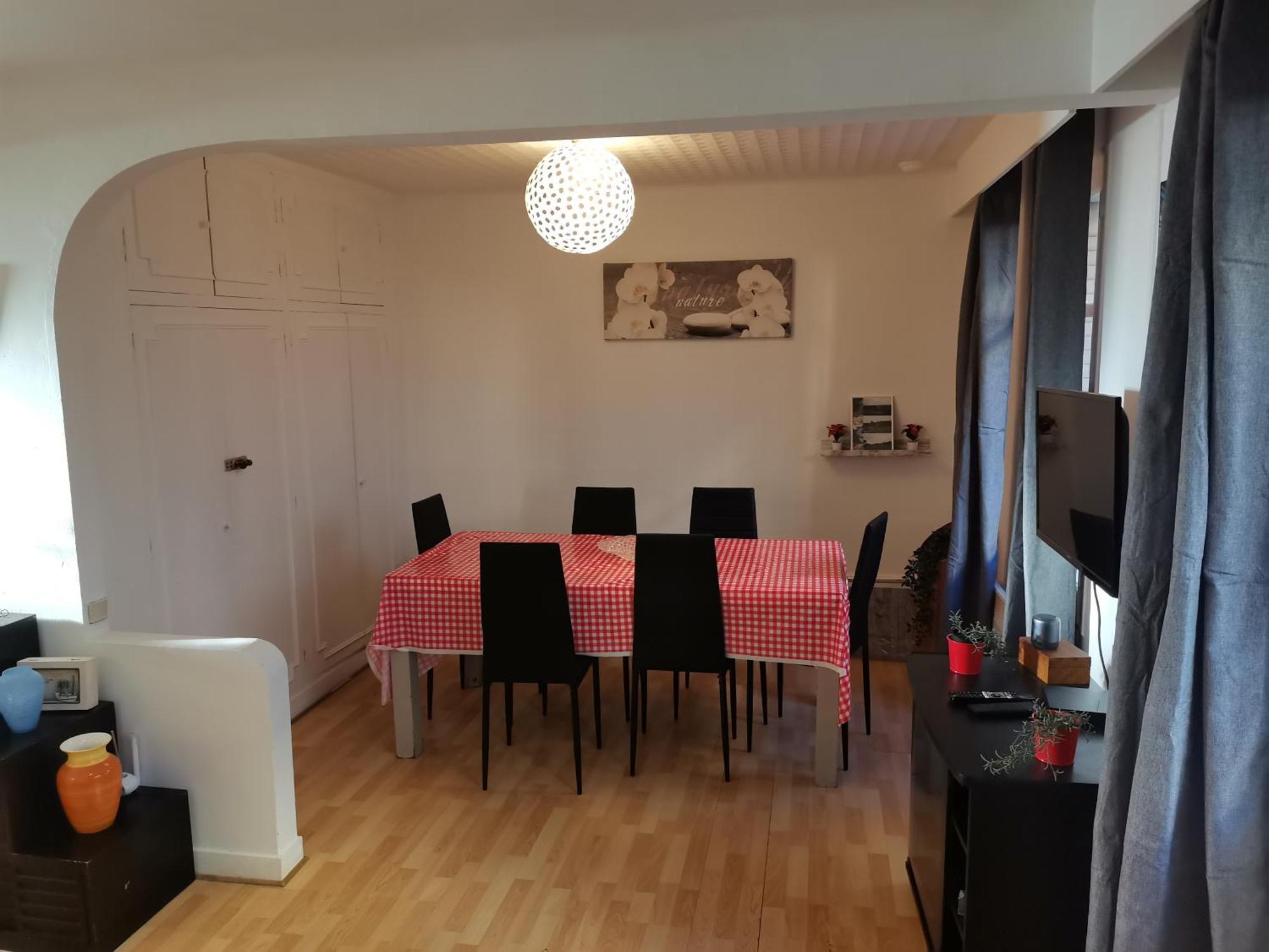 Big Ground Floor 2 Bedrooms Flat In A Quiet Building & Neighborghood Marseille Bagian luar foto